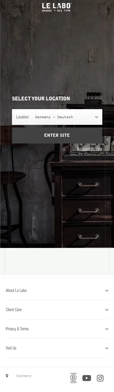 lelabofragrances.com/store-search.html on mobile, full screenshot